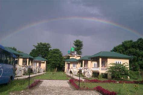 THARU MAHAL (Sauraha) - Cottage Reviews, Photos, Rate Comparison ...