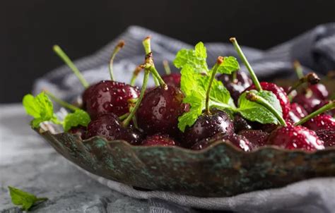 Download wallpaper water, drops, cherry, table, bowl, Iryna Melnyk ...