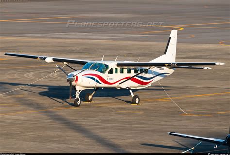 JA882B Asahi Air Cessna 208B Grand Caravan Photo by Howard Wang | ID ...