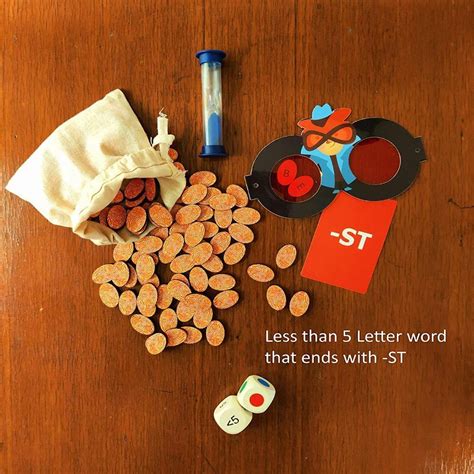 Chalk & Chuckles Super Word Spy — Toycra