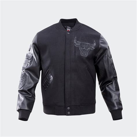 Pro Standard Chicago Bulls Varsity Jacket | Chicago City Sports