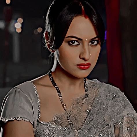 Happy Birthday Sonakshi Sinha: 5 amazing songs featuring the 'Dabangg Girl'