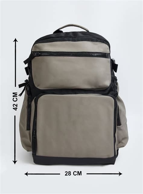 Buy Men Solid Backpack Online at just Rs. 1499.0 - 1000015290311 | Max ...