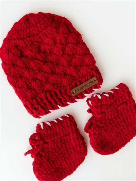 Handmade Crochet Cap & Booties- Red & White – The Original Knit