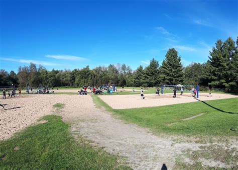 Tournoi de Volleyball E23 de la Fondation Hardyenvie, Parc Atto-Beaver ...