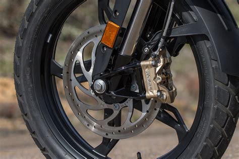 BMW G310GS Price, Images, Colours, Mileage, Specs & Reviews