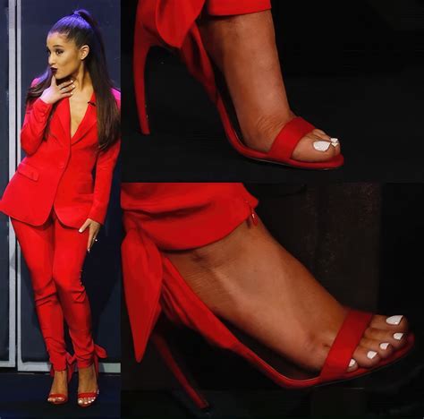 Ariana Grande's Feet: A Closer Look at Her Perfectly Pedicured Toes ...