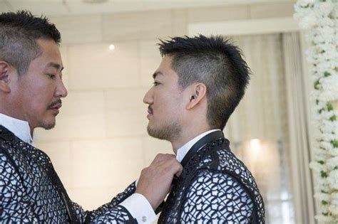 日本两名男同性恋者在东京举行婚礼(图)
