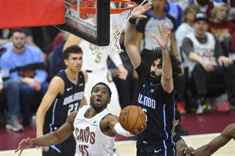 Cavs Win Streak Snapped as Road to 70 Wins Looks Bleak