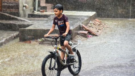 TN on high alert as fresh system to intensify into depression in 24 hrs