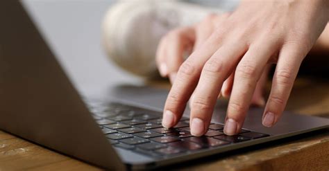 Computer Keyboard Typing 的图像结果