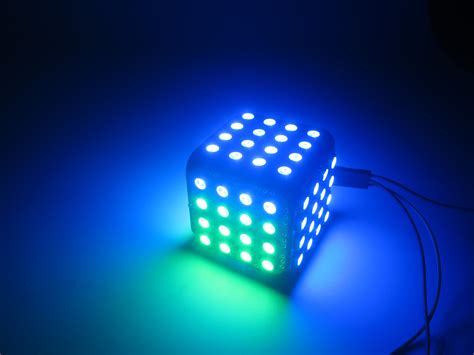 Arduino WS2812B RGB Cube 的图像结果