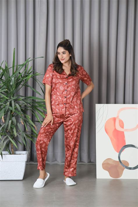 Printed Night Suits for Ladies | Cartoon Print Nightwear - SmartyPants ...