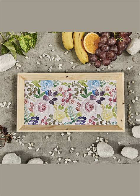 Get Watercolour Roses Rectangle Wooden Serving Tray at ₹ 1249 | LBB Shop