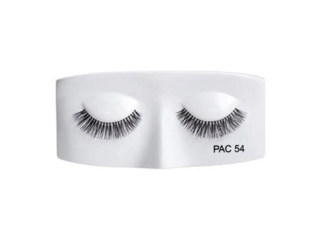 False Lashes To Try For The Perfect Bridal Makeup Look