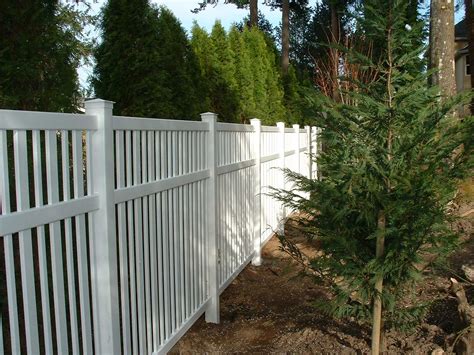 Vinyl Fence Rails