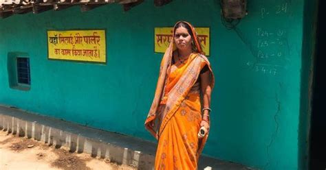 Indians are the world’s largest hoarders of gold, finds study