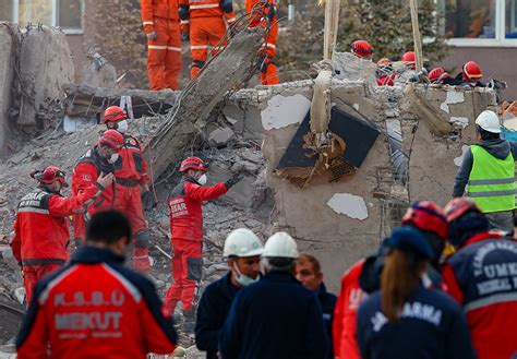 土耳其遇难人数上升至114人，将成立地震对策委员会_全球速报_澎湃新闻-The Paper