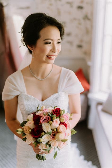 fit and flare wedding dress