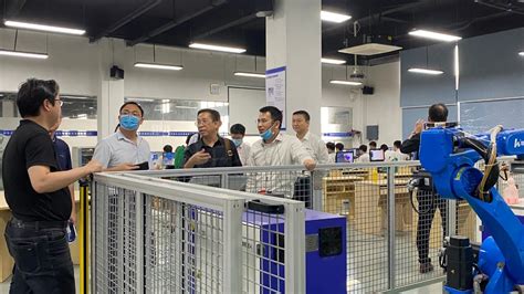 济南市中区工业机器人培训排名(机器人焊接的应用范围)