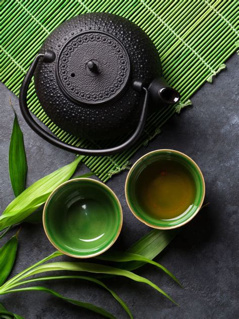 Debunking myths about consuming green tea