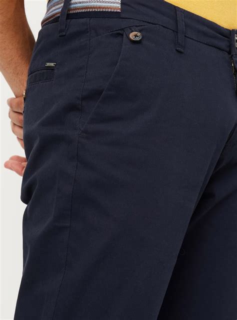 Buy Men Slim Fit Stretch Chinos Online at just Rs. 1299.0 ...