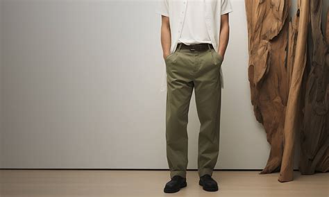 Men's Custom Green Chino Pants - Hockerty