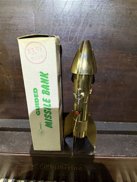 VINTAGE 1957 ASTRO MFG. DIE CAST ROCKET SHIP MECHANICAL COIN BANK. New ...
