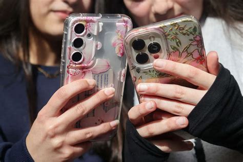 Chinese social media firm Xiaohongshu taps Goldman, CICC to work on ...