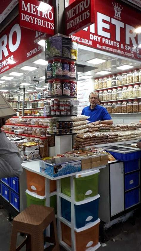 Metro Dryfruits & Spices in Crawford Market, Mumbai - Best Dry Fruit ...