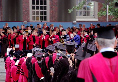 2023美国大学毕业生薪酬大公开！MIT学生年薪中位数高达百万！？ | Redian News
