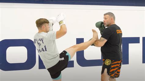 Muay Thai - Revolution Jiu-Jitsu