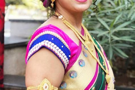 Nakshtra, Budhwar Peth, Pune - Lehenga - Budhwar Peth - Weddingwire.in