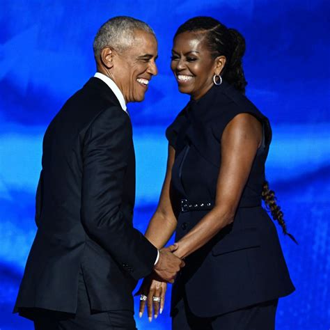 Sasha and Malia Obama look unrecognizable in rare photo shared by ...