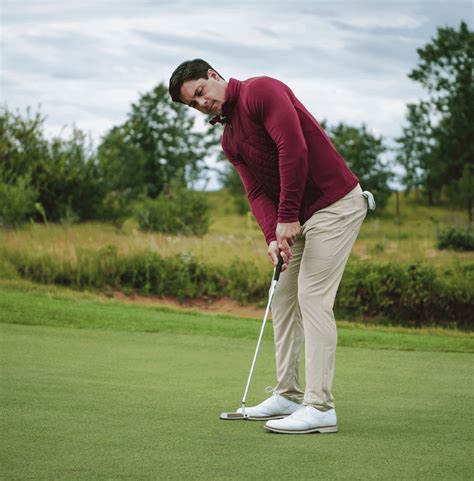 Best winter golf attire for men in 2023 | OPUMO Magazine | OPUMO Magazine