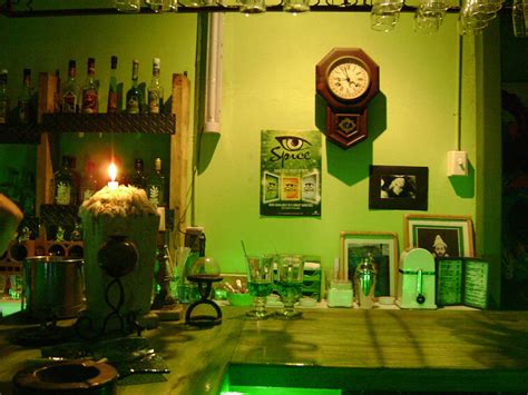 Bar Absenta, Barcelona - TimesTravel