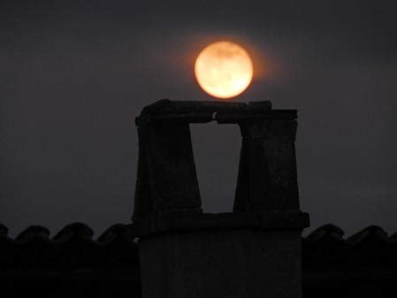 La atracción de la última luna llena de 2020