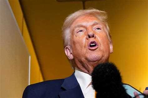 'Tantrum!' Onlookers blast Trump's early morning rant against the Fed's ...