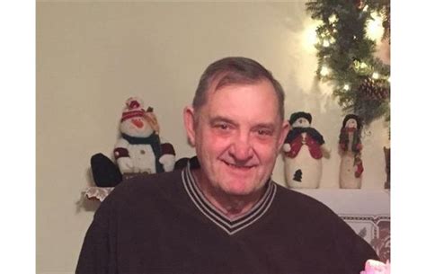 Robert Wayne Lowe Obituary (2022) - Pulaski, VA - Givens Funeral Home