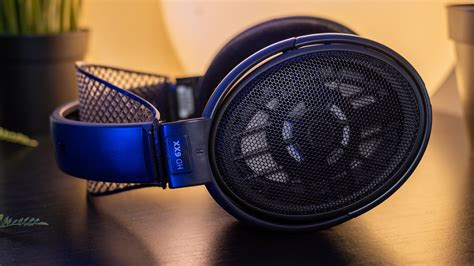 Headphones.com Open-Back Headphone Buying Guide - $200-500