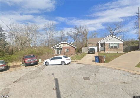 1602 Glenchort Dr, St. Louis, MO 63133 | Homes.com