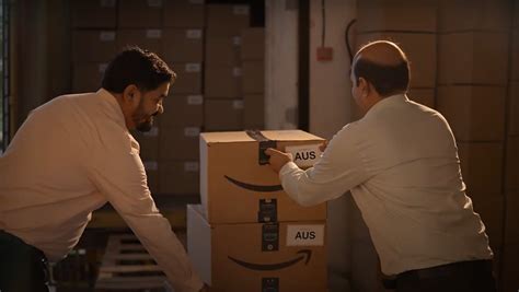 Independence Day 2024: discover Banarasi saree, Ajrakh saree and more ...