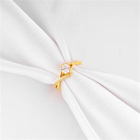 Golden Rhomboid Ring – GIVA
