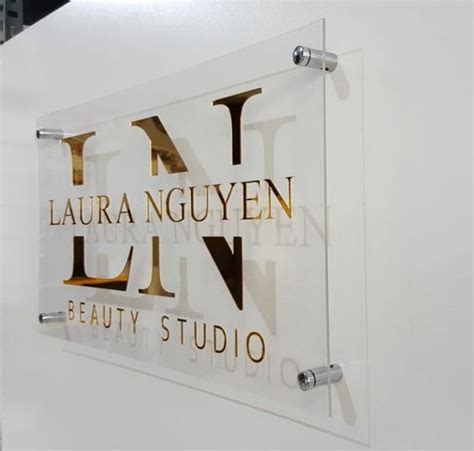 Top 10 Glass Name Plate Designs for Your Home with Images