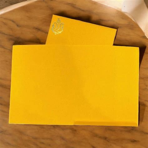 KL0147 Hindu Ganesh Design Semi Box Wedding Card with 2 Inserts and En ...