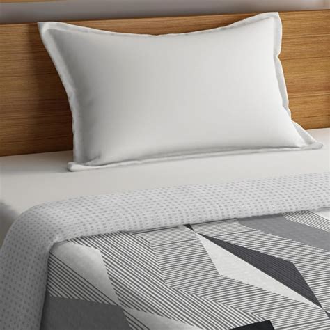 Buy Cadence Printed Single-Bed Quilted Comforter - 152 x 224 Cms from ...