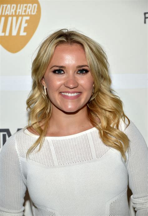 Emily Osment Resimleri