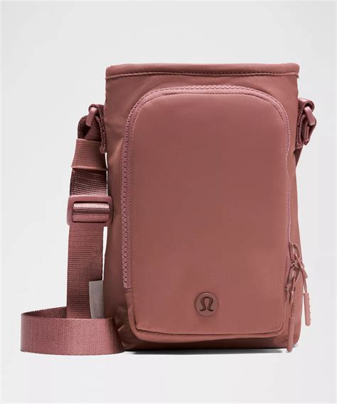 Travel Bags With Water Bottle Holder | lululemon