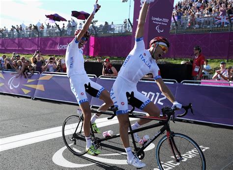 USA top the road cycling medals table after mixed handbike relay triumph