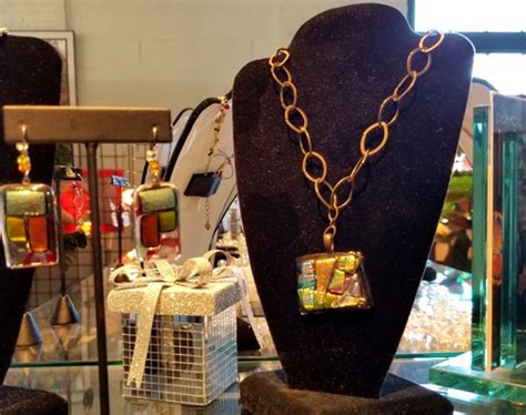 Indian Orchard Mills artists open studios for show, sale (photos ...